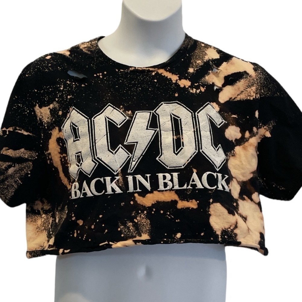 Cropped AC/DC Distressed Black T-shirt. Size XL